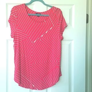 Ladies short sleeve knit top